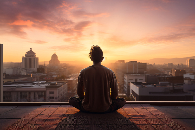 Can Reiki replace meditation – Why restless minds find peace in energy healing